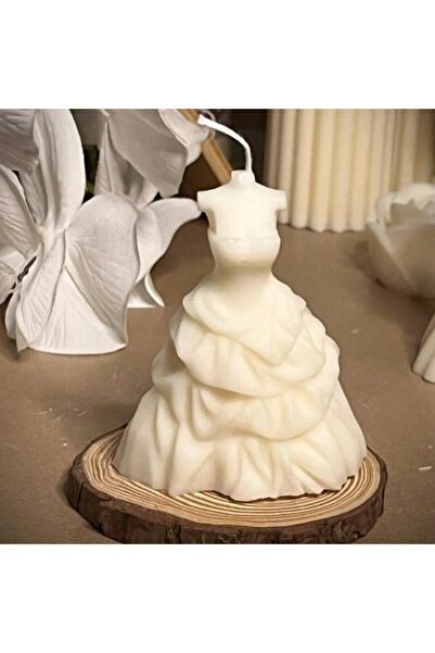 GENERAL'S Nice Queen 12-piece dress candle giveaway