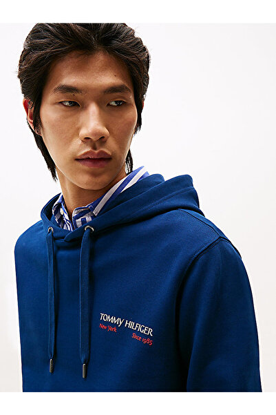 Tommy Hilfiger Men's Hilfiger Color Photo Sweatshirt