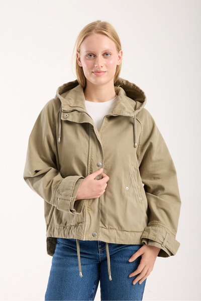 MATTİ MODA Kadın Cepli Fermuarlı Çıtçıt Detaylı Gabardin Ceket