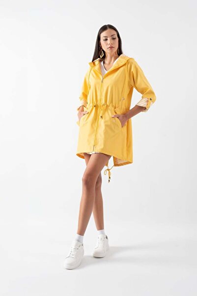 Spazio Clemente Kapüşonlu Ayarlanabilir Beli Büzgülü Katlamalı Kol Mont SARI