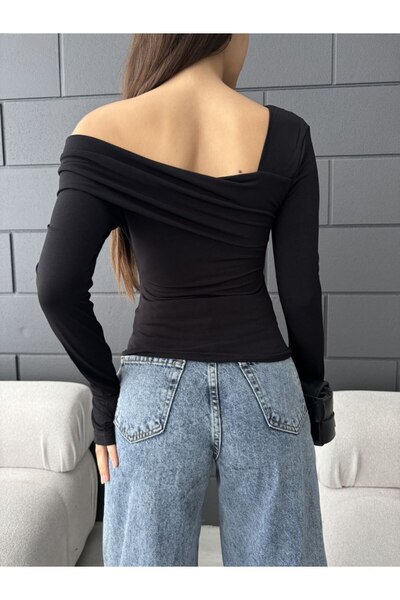 QUTTA Women's Black One Shoulder Open Finger Snap Madonna Collar Blouse