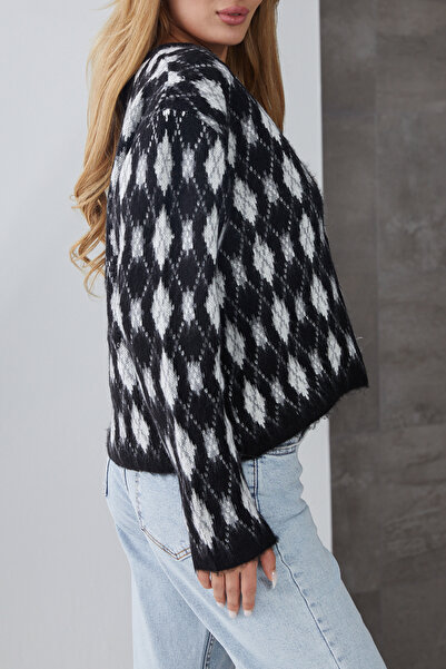 DPARİS Diamond Patterned Buttoned Knitwear Cardigan