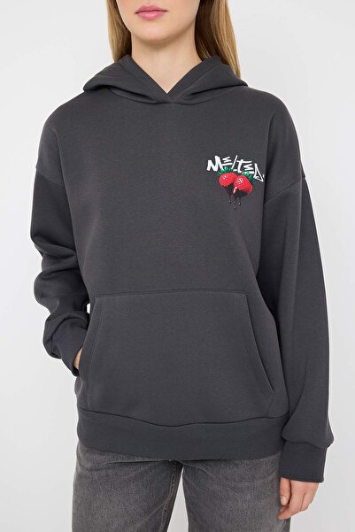 Trendyol Collection Teen Thick Fleece Inside Anthracite Hooded Front and Back Strawberry Printed Knitted Sweatshirt Twoaw26Sw00114