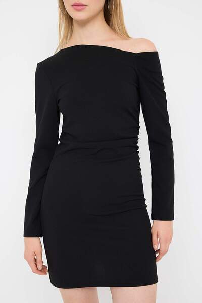 Trendyol Collection Black More Sustainable Shirring/Drape Detail Short/Mini Ribbed Stretchy Knit Dress Twoaw26El00159