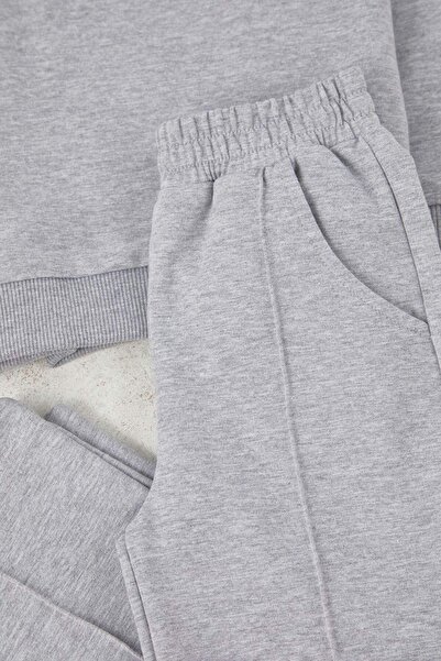 TRENDYOLKIDS Gray Melange Girl's 100% Cotton Heart Regular Knitted Bottom - Top Set Tkdaw26Au00001