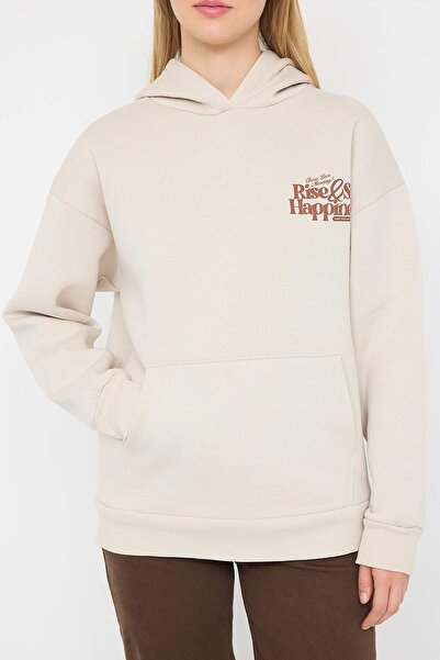 Trendyol Collection Teen Stone Back Printed Oversize/Wide Fit Hooded Thick Fleece Inside Knitted Sweatshirt Twoaw26Sw00164