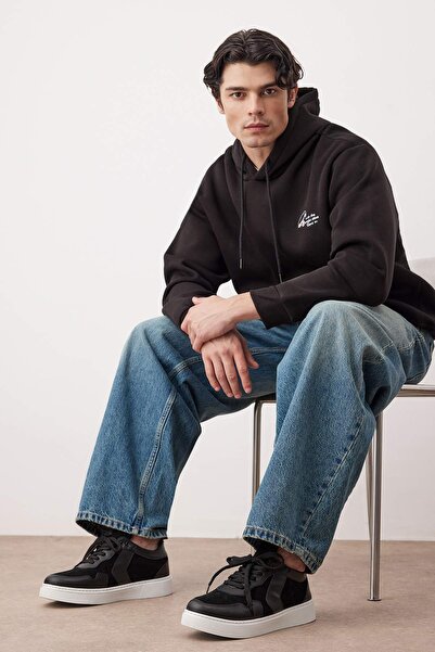 TRENDYOL SHOES Schwarzer Wildleder-Schnürsneaker für Herren
TAKAW26SN000222