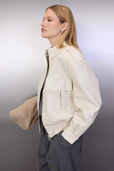 Trendyol Collection Ecru Oversize Pattern Faux Leather Bomber Slim Jacket Coat Twoaw26Mo00001