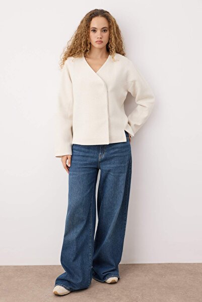 Trendyol Collection Екру двуредно сако с копчета от тъкан туид TWOAW26CE00026