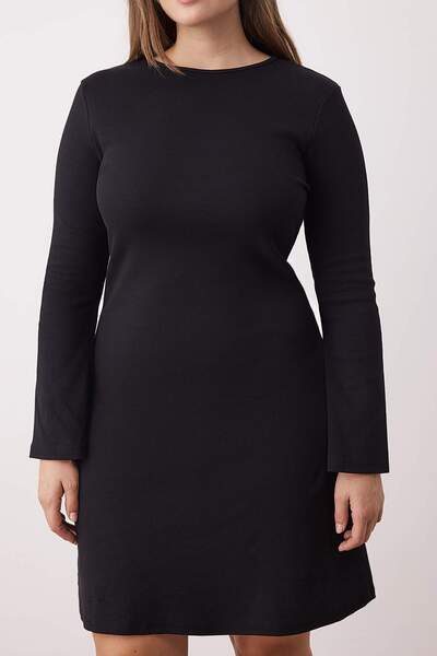 Trendyol Curve Black A-Line Mini Knitted Plus Size Dress with Tie-Up Detail at the Back Tbbaw26Ah00025