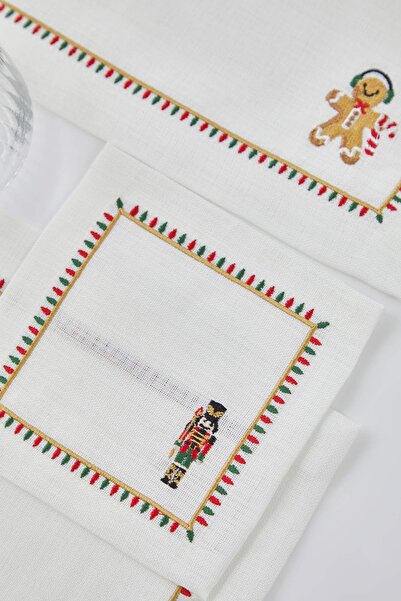 TRENDYOLMİLLA HOME 2-Pack Christmas Themed American Serviettes 32X48Cm & 2-Pack Cocktail Napkins 15X15Cm Tphaw26Run00002