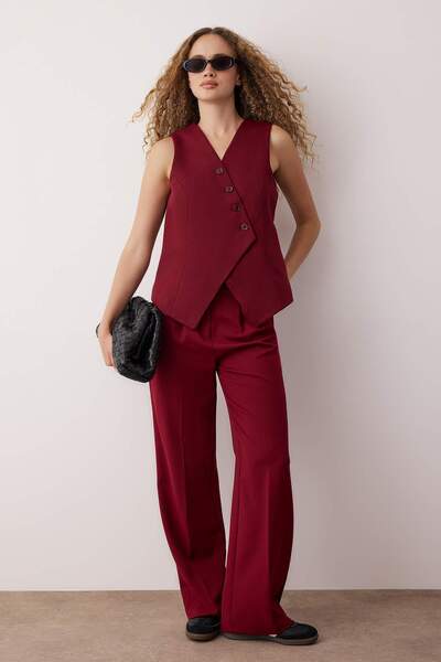 Trendyol Collection Бордовий регулярний тканий жилет на ґудзиках TWOSS24YE00007