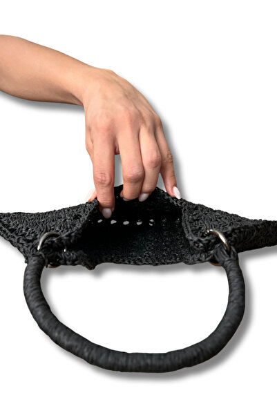 Manella Collective Diamond Model Charmlı Siyah Çanta