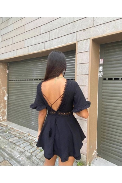 VİSKALİ Dantel Detaylı V Yaka Şort Tulum