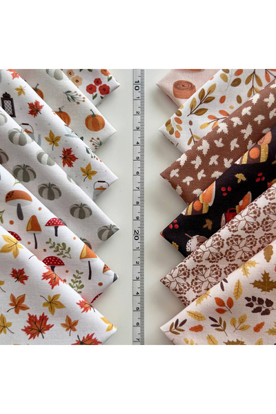 FabricMarket 100% Cotton Satin Patchwork Fabric Set – 60 Pieces 20X20 Cm, Autumn and Pumpkin Themed