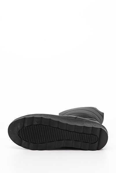 GÖNDERİ(R) Black Round Toe Zippered Women's Snow Boots 52420