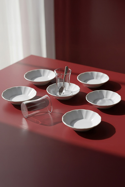 Güral Porselen Acem 6-Piece Tea Plate Set