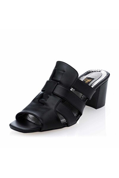 İriadam 40 - 41 - 42 - 43 - 44 مقاسات كبيرة من صنادل ونعال وأحذية باليرينا للنساء