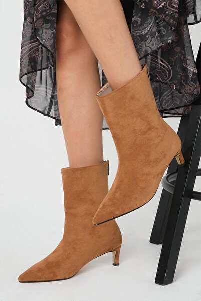 Mio Gusto Sheena Tan Color Thin Heeled Women's Boots