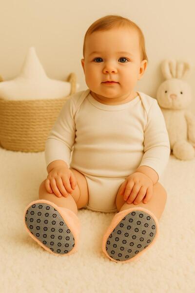 Pico Baby Bebek & Çocuk Kaydırmaz Tabanlı Ev Botu / Panduf / Kışlık Peluş Bot / Bulut Desenli