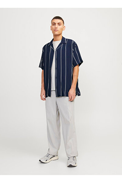 Jack & Jones Relaxed Lacivert Erkek Gömlek JCOJEFF AOP RESORT SHIRT SS RELAX L