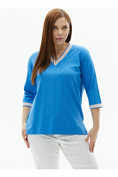 Selen V Yaka Düz Mavi Kadın Bluz 24YSL8841-BB