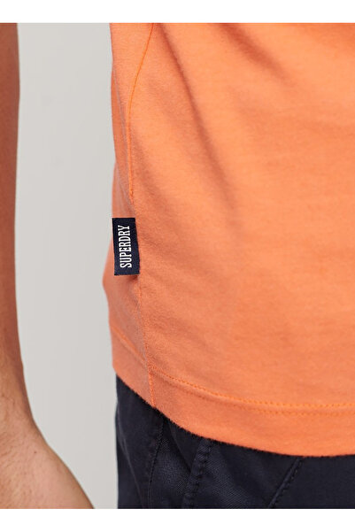 SUPERDRY Bisiklet Yaka Düz Turuncu Erkek T-Shirt M1011245AYUG_ESSENTIAL LOGO EMB TEE