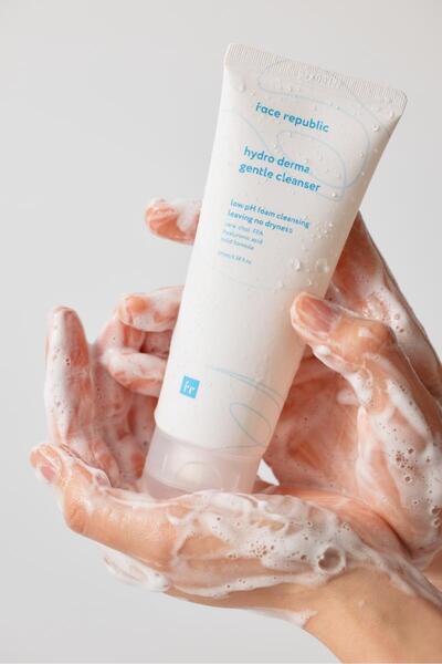 FACE REPUBLIC منظف نباتي لطيف 100 مل
