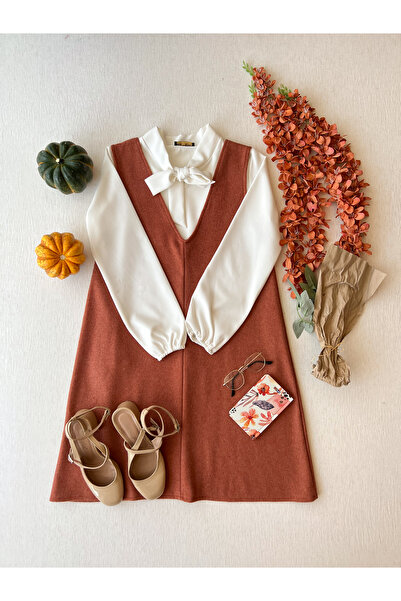 KÜÇÜĞÜM BUTİK Κοντό χειμωνιάτικο φόρεμα με λαιμόκοψη με λαιμόκοψη από σολομό