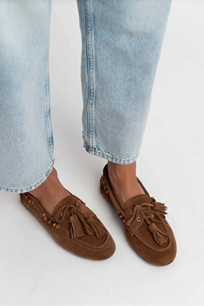 NİŞANTAŞI SHOES Γυναικεία παπούτσια μπαλαρίνας Fisher Taba από γνήσιο σουέτ με επίπεδη σόλα με λεπτομέρεια με χάντρες