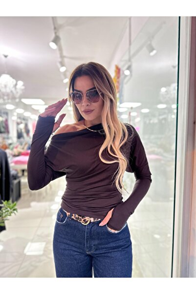 Dilvin 31487 Decolteu asimetric cu detaliu cu degete - Maro închis