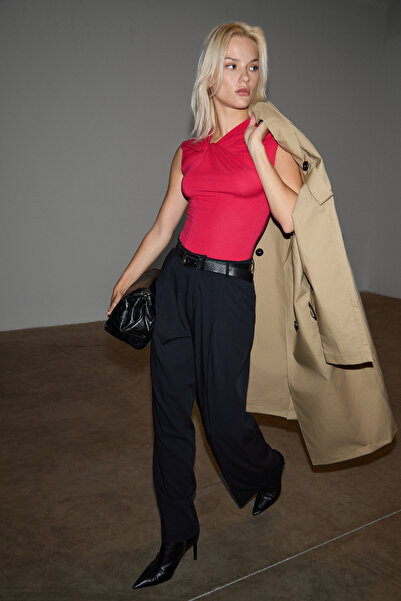 GRIMELANGE ORILENNA Kadın Önü Düğüm Detaylı Vücudu Saran Sıfır Kollu Slim Fit Fuşya Bluz