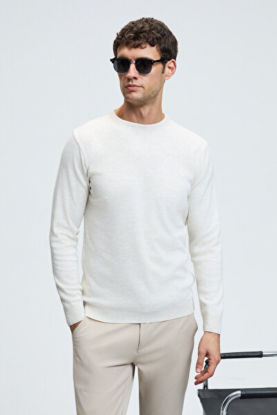 GRIMELANGE Varex Men's Round Neck Basic Slim Fit Knitwear Ecru Sweater