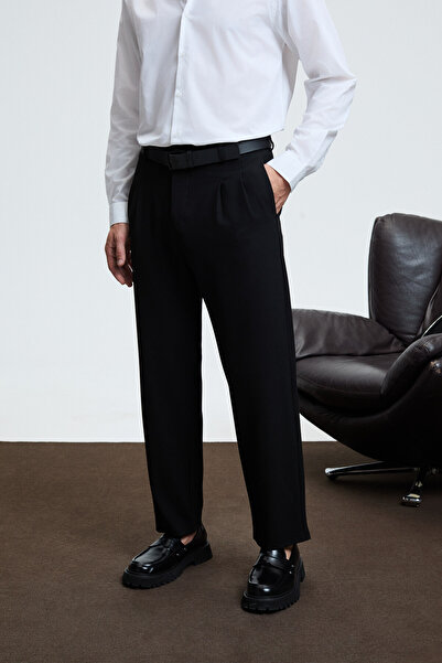 GRIMELANGE BRIGHAM Erkek Beli Lastikli Yanları Ve Arkası Cepli Fermuarlı Pileli Relaxed Fit Dokuma Siyah Pantol