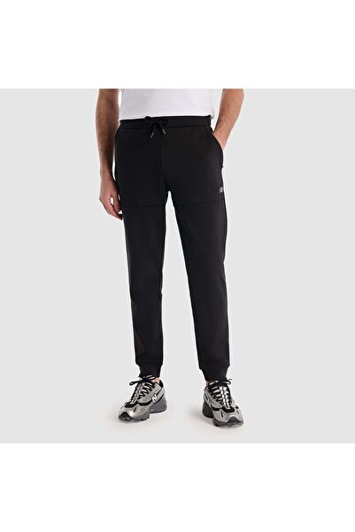 New Balance Mnp1517 Black Men's Sweatpants