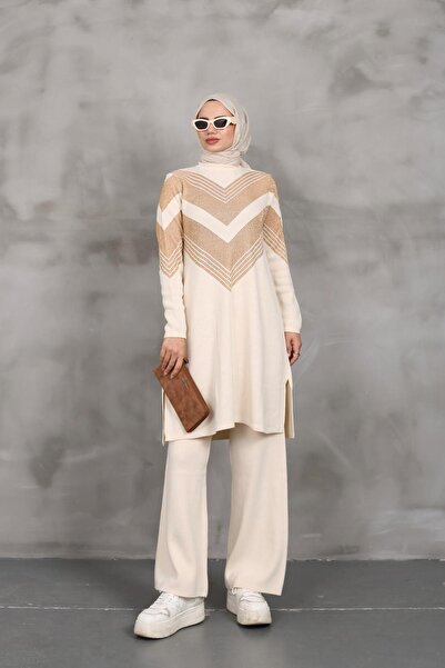 KAYA BUTİK بدلة تونيك من التريكو اللامع مع بنطلون