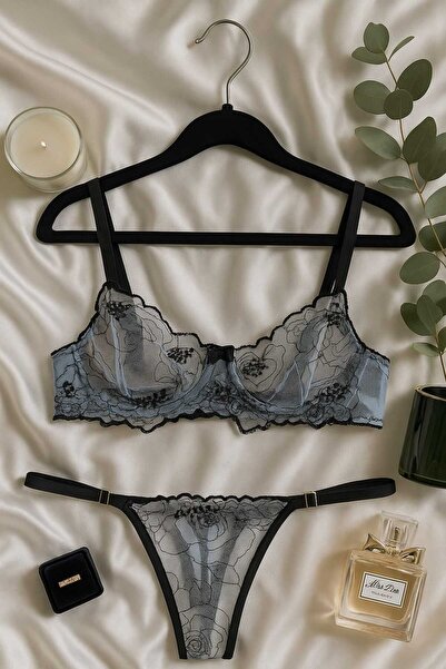 hepimiz alalım Set de lenjerie intimă din dantelă cu model de flori negre și ...