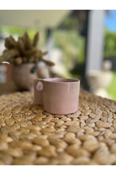 Me Gusta Home كوب من الخزف الحجري مستطيل الشكل بمقبض