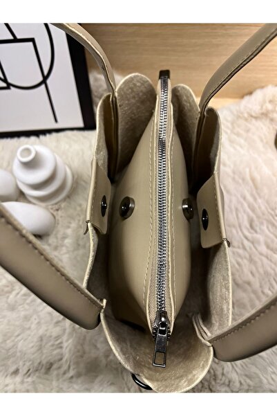 MODANTA Women's Puppy Wallet Zippered Shoulder Bag and Handbag