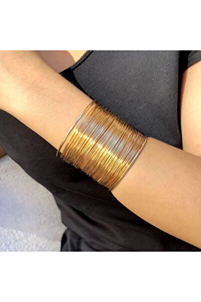 Retrovy Store سوار بتصميم ملفوف