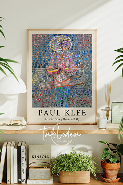 tablodea Pictură „Boy in Fancy Dress” de Paul Klee, Poster înrămat vintage de...