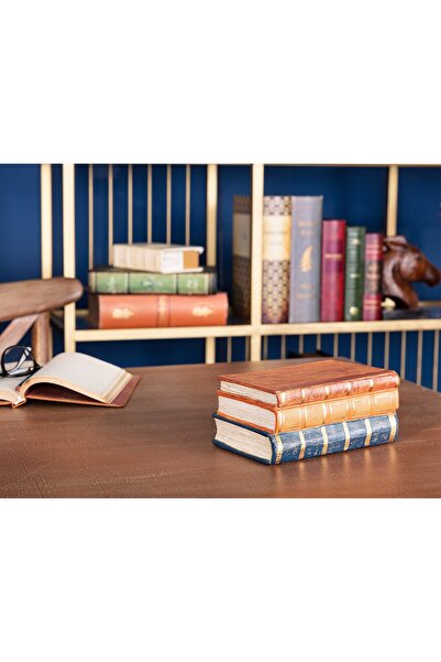 Madame Coco Erneste Buchunterstützung