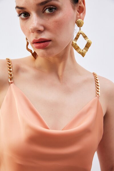 Sateen Zincir Askılı Saten Bluz - Somon