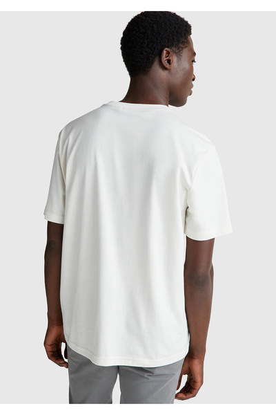 United Colors of Benetton Erkek Krem %100 Koton Benetton Logolu Bisiklet Yaka T-Shirt