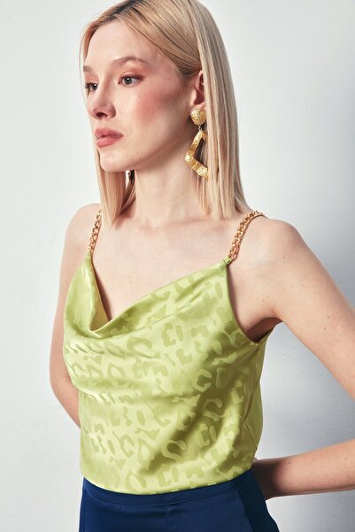 Sateen Bluză din satin cu bretele cu lanț - verde ulei