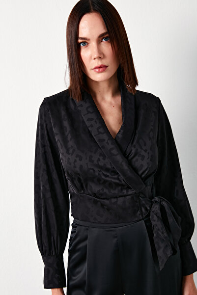 Sateen Yan Kuşaklı Saten Bluz - SİYAH