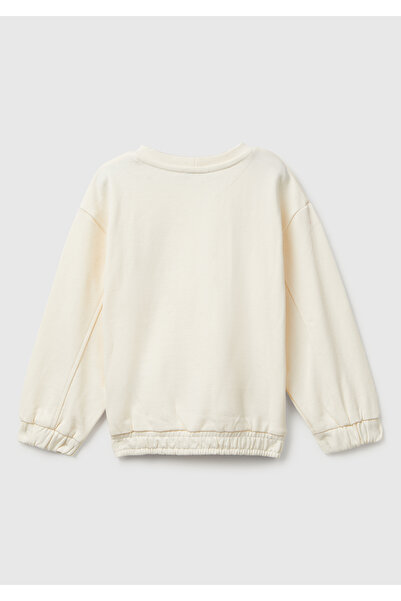 United Colors of Benetton Kız Çocuk Ekru Dikiş Detaylı Kalpli Yama Cepli Regular Fit Sweatshirt