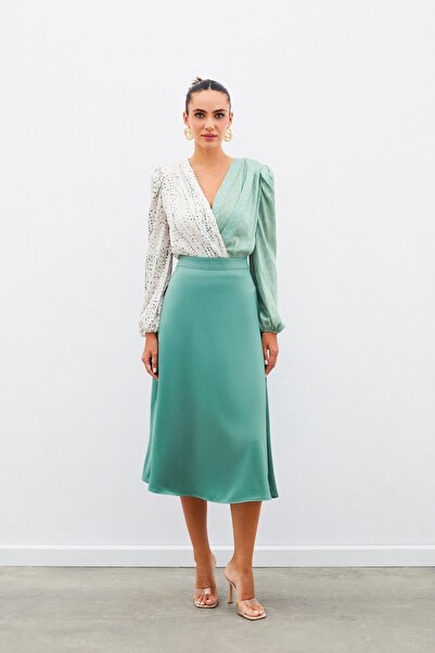 Sateen Сатенена пола с дължина миди - каки