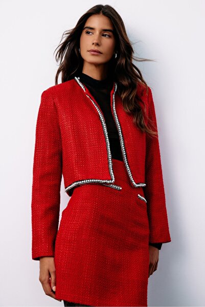 Sateen سترة تويد حمراء - تفاصيل الإكسسوارات