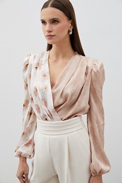 Sateen Çift Desenli Kruvaze Bodysuit Bluz - VİZON